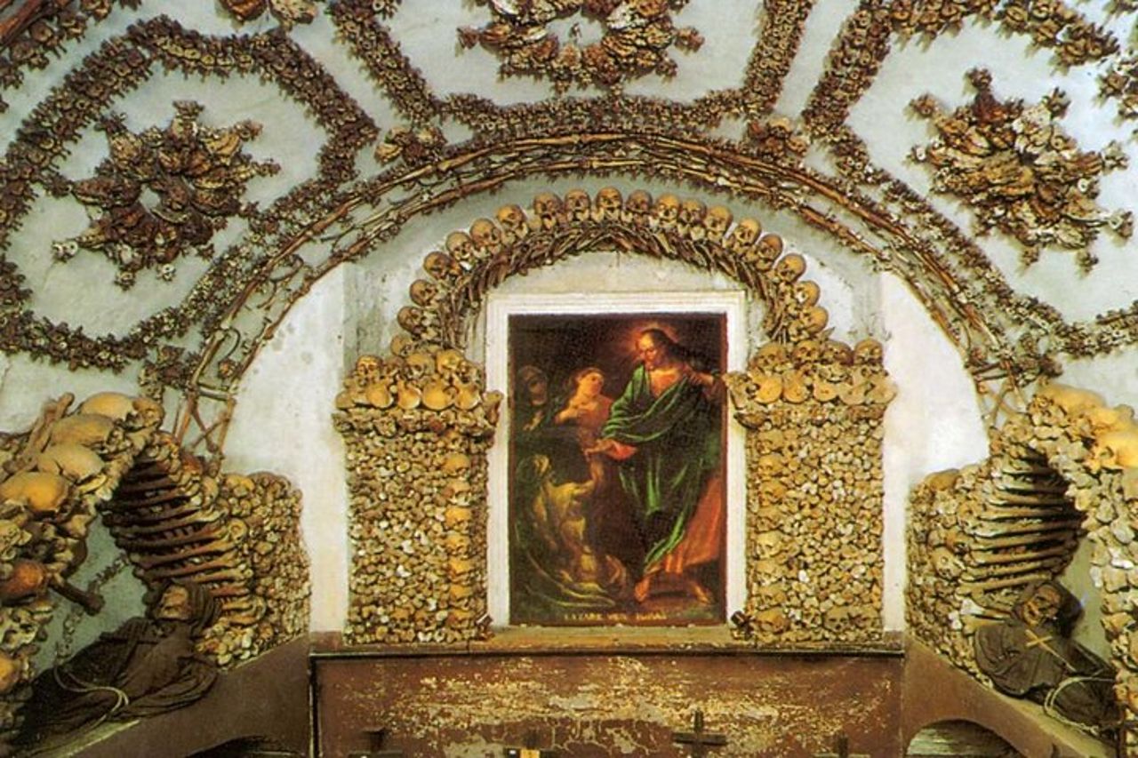 Tour e concerto della cripta dei cappuccini a Roma — 5