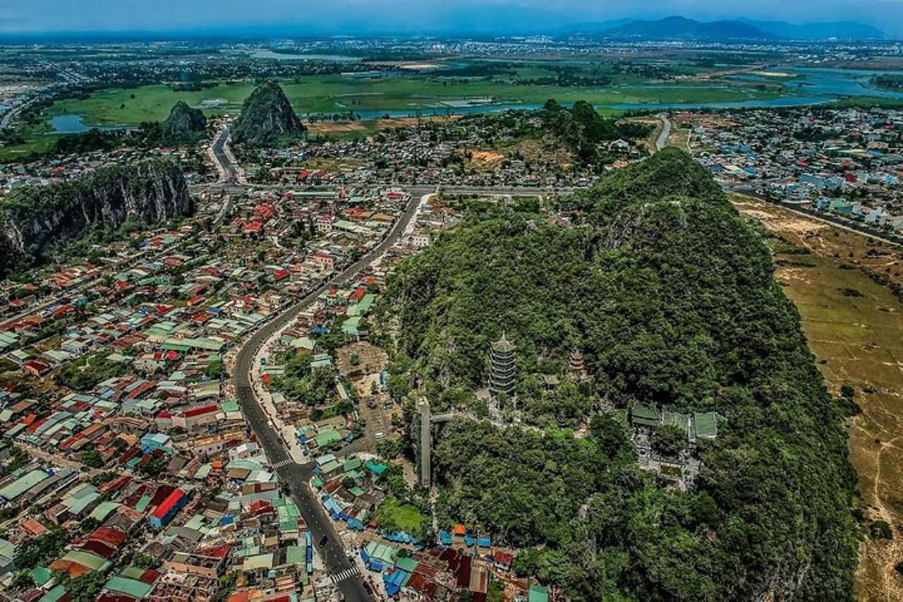 Marble Mountain - Visita guidata della città antica di Hoi An: da Da Nang — 2