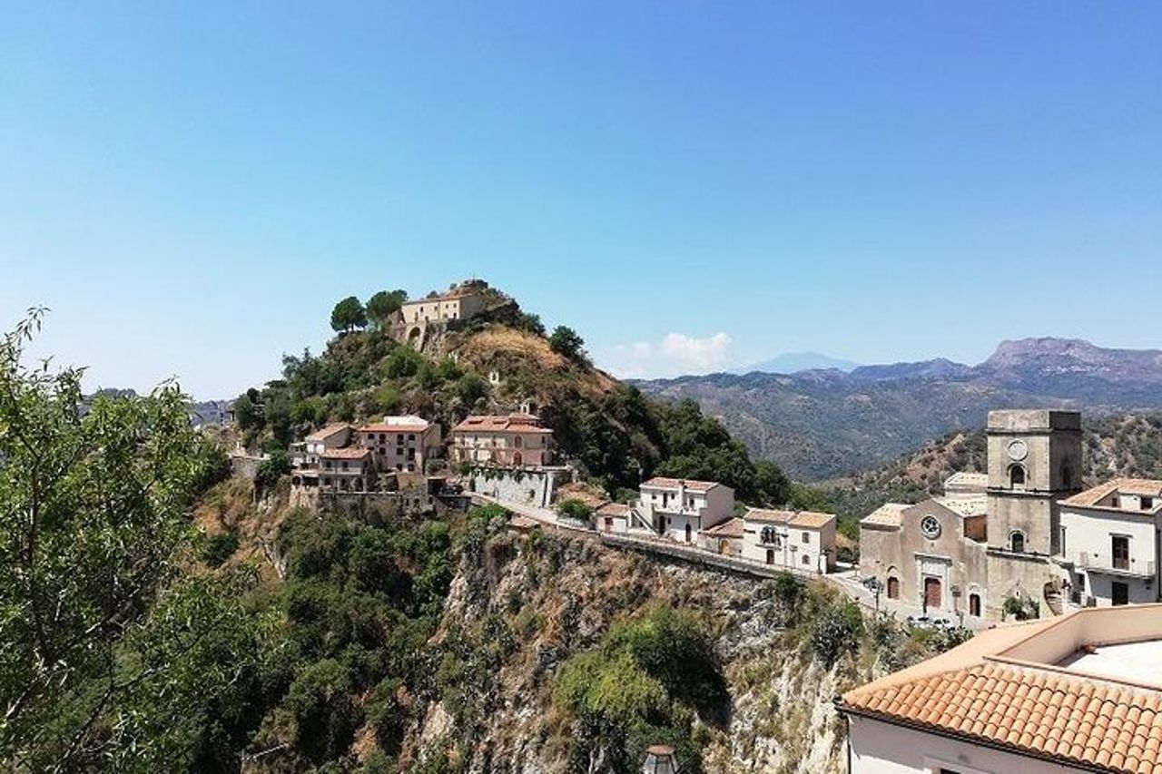 Tour Privato ai luoghi del film “IL PADRINO” Savoca e Forza D'Agrò da Taormina — 6