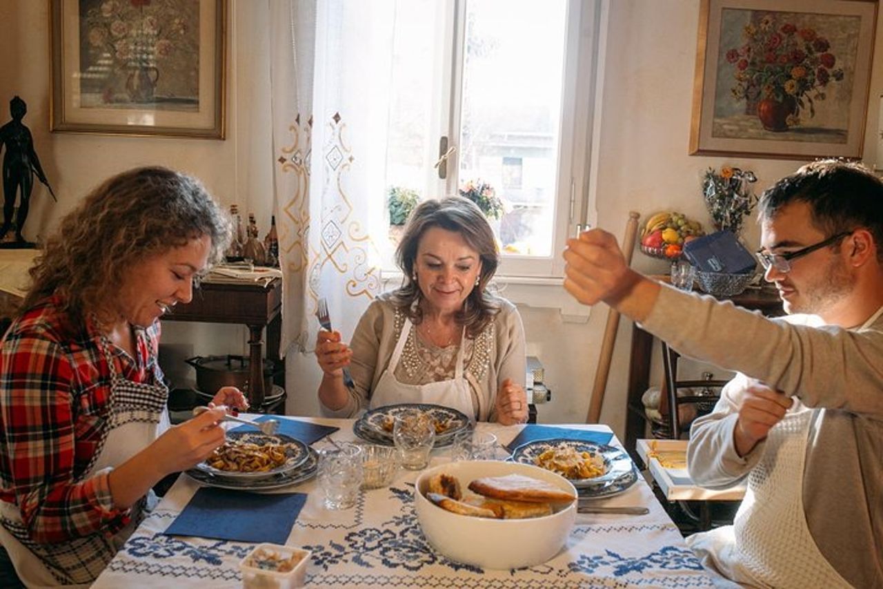 Pranzo o cena e demo di cucina in una casa locale a Fasano — 6