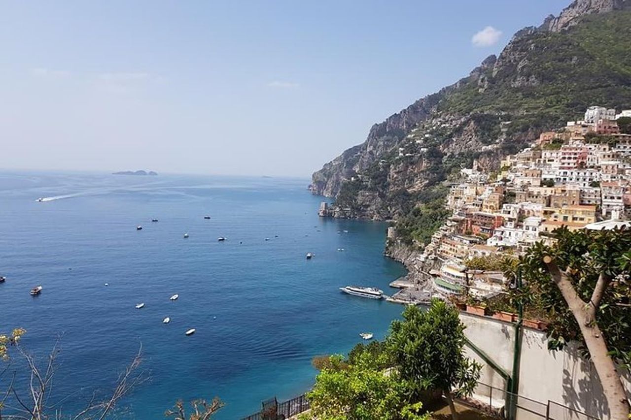 Trasferimento privato da Napoli alla Costiera Amalfitana scegli la tua destinazione! — 5