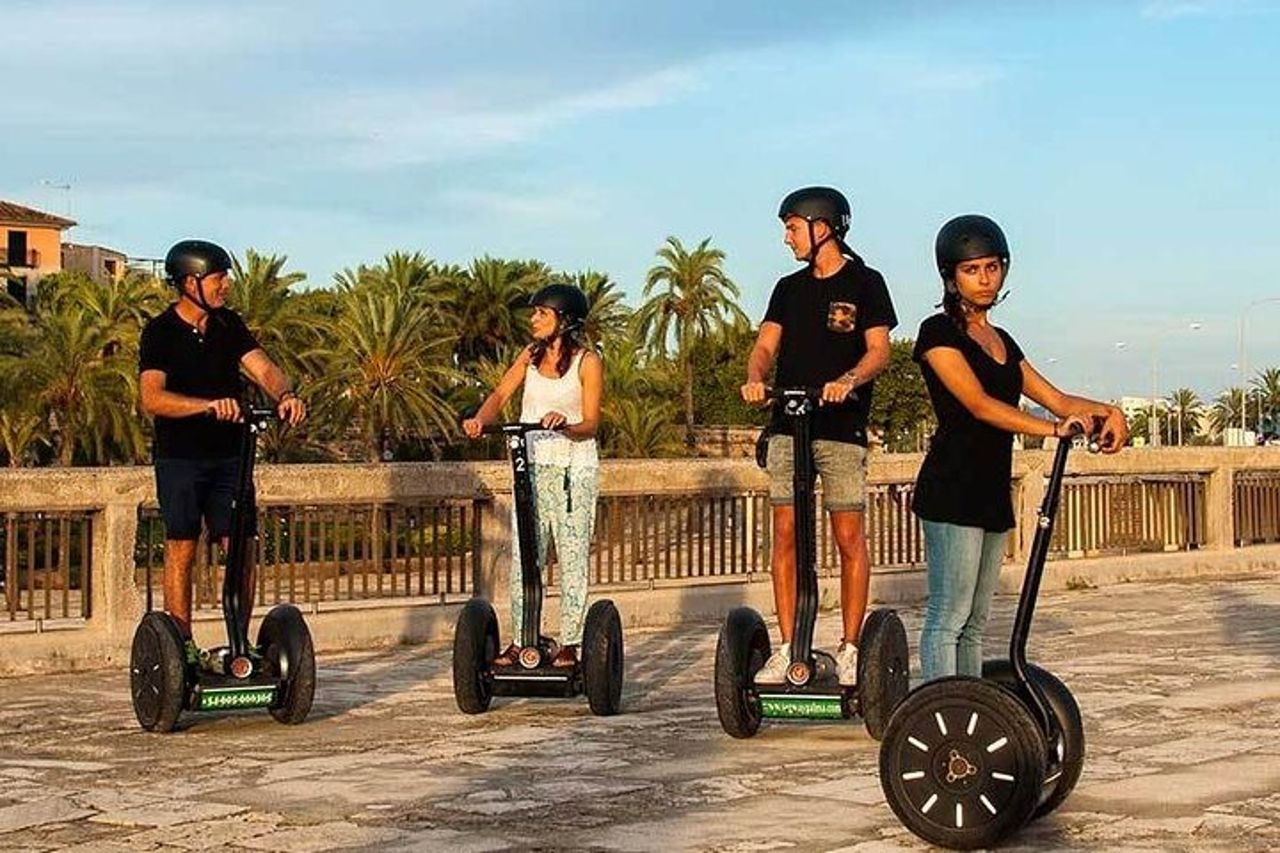 Tour in Segway a Palma de Mallorca che include la cattedrale di Palma e Portixol — 5
