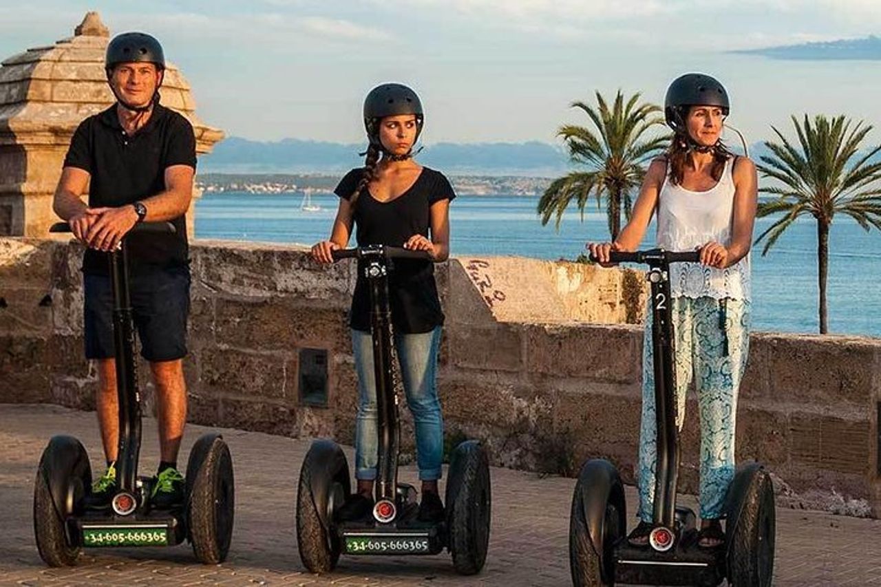 Tour in Segway a Palma de Mallorca che include la cattedrale di Palma e Portixol — 2