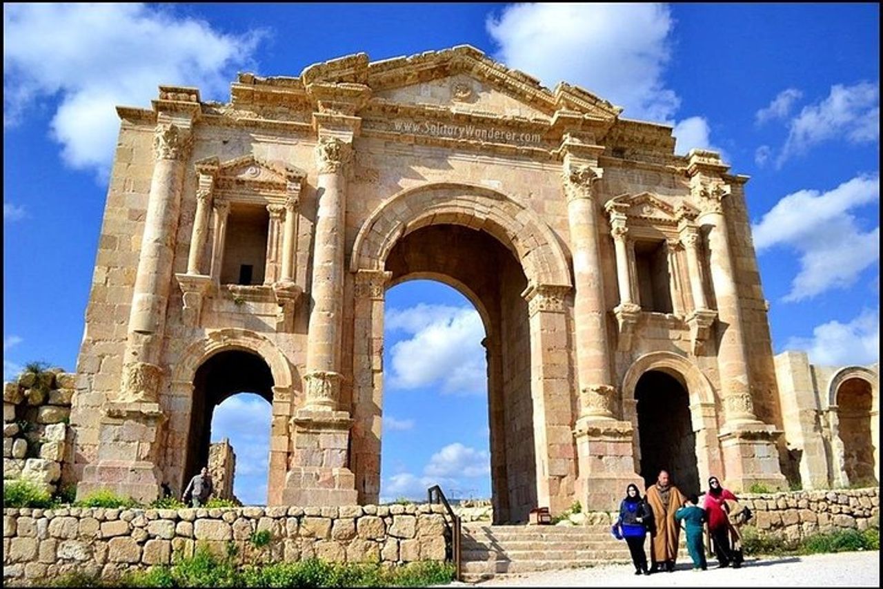 Tour di un giorno a Jerash e al castello di Ajloun dal Mar Morto — 8