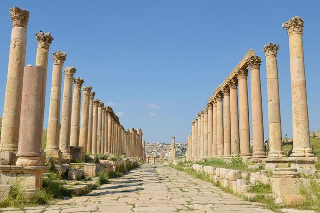 Tour di un giorno a Jerash e al castello di Ajloun dal Mar Morto — 7