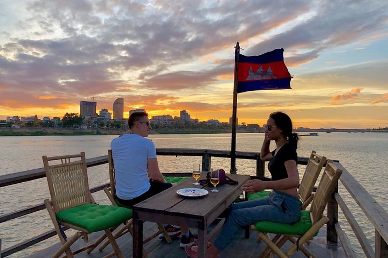 Crociera al tramonto con birra e bevande analcoliche illimitate - Guida di lingua inglese a bordo — 6