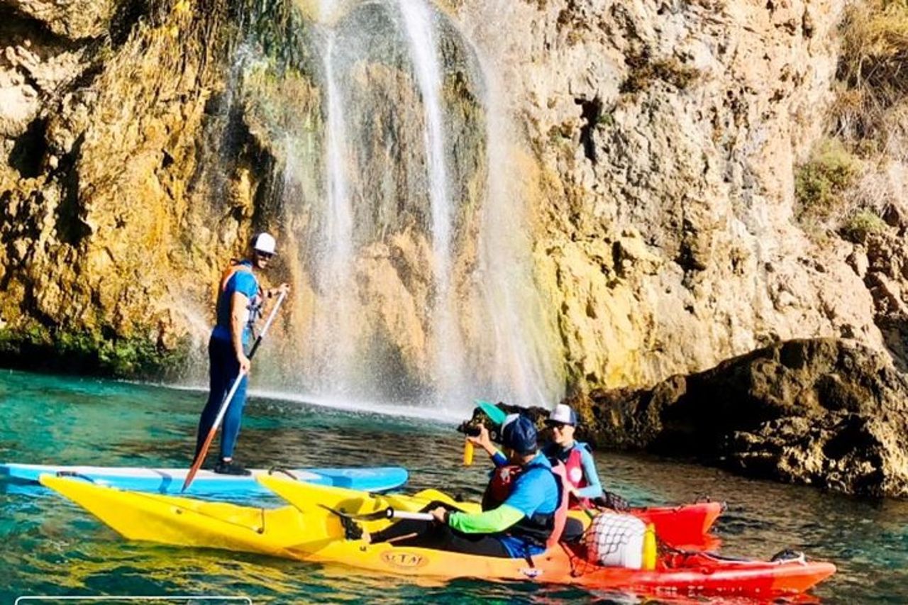 Itinerario Kayak Scogliere di Nerja e Maro - Cascada de Maro