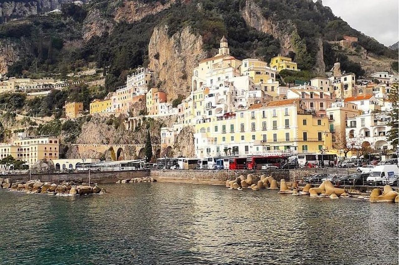Trasferimento privato da Napoli alla Costiera Amalfitana scegli la tua destinazione! — 7