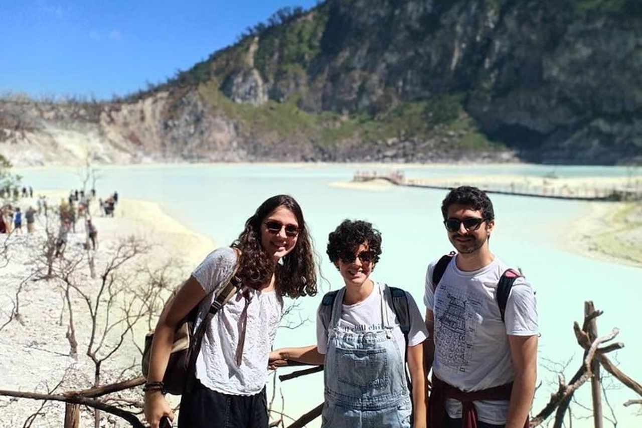 Tour Kawah putih - tra cui il vulcano Papandayan e Kampung Naga — 2