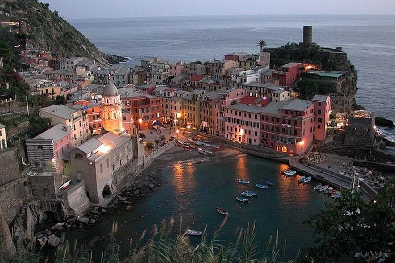 Il meglio delle Cinque Terre in treno: paesaggi e vini profumati — 4