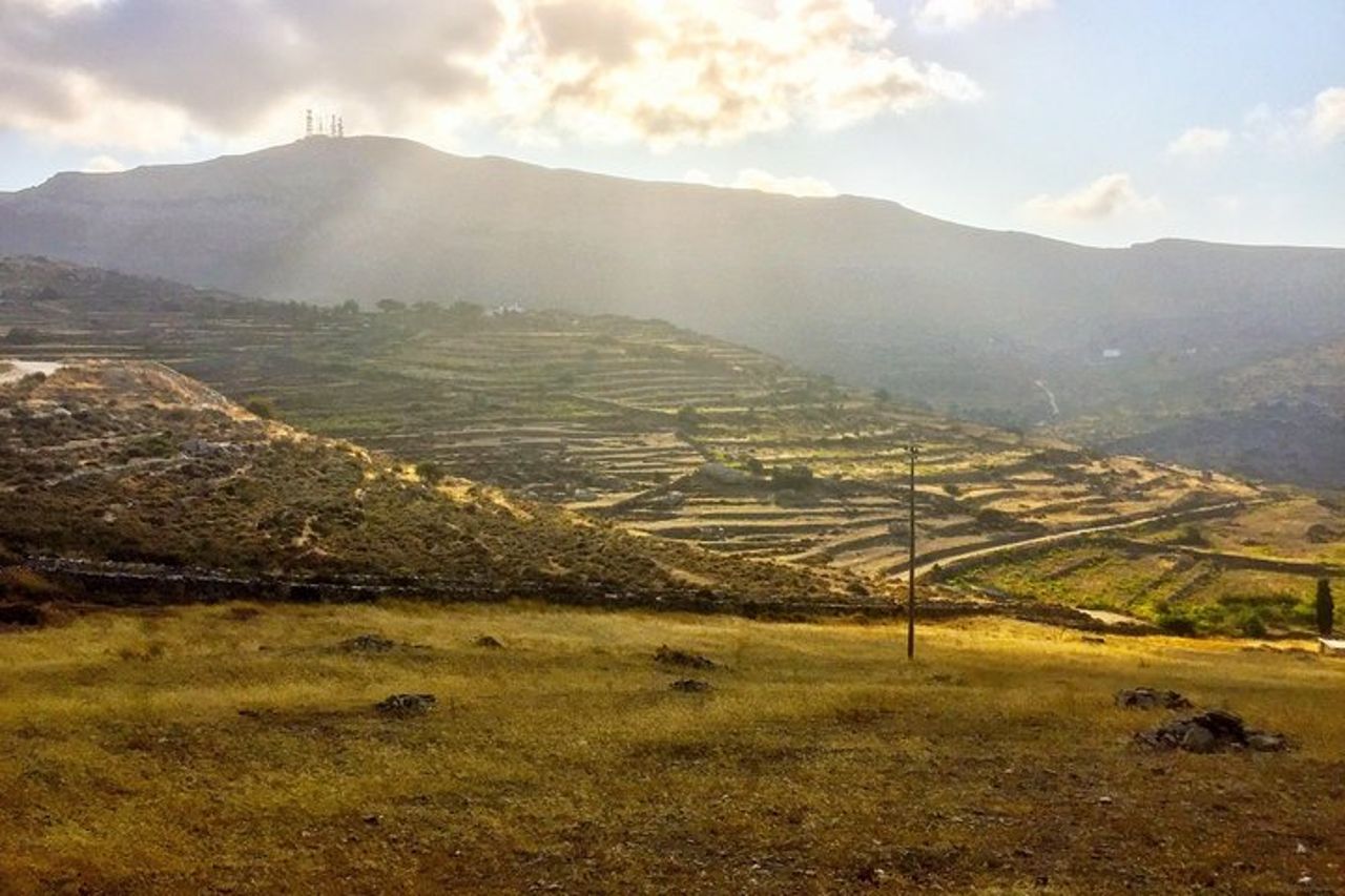 Scopri Lefkes : tradizionale villaggio di montagna di Paros — 4