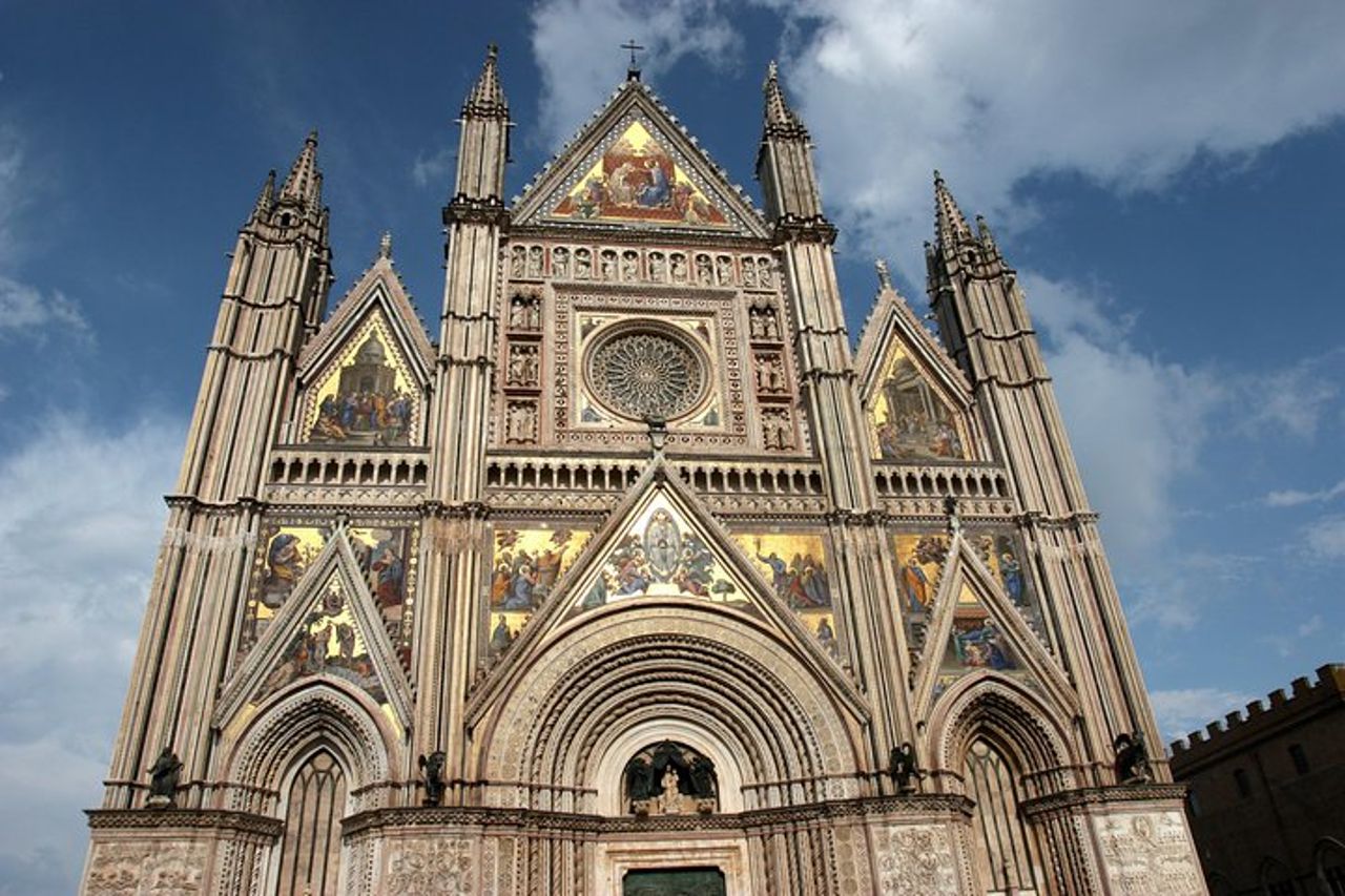 Private Day Trip a Orvieto e Civita Bagnoregio dal Porto Crociere di Civitavecchia — 3