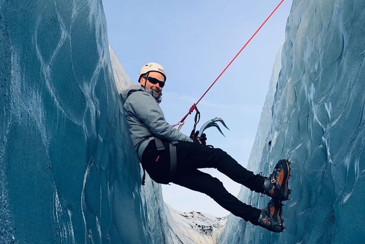 Sólheimajökull Ice Climbing e Glacier Walk — 5