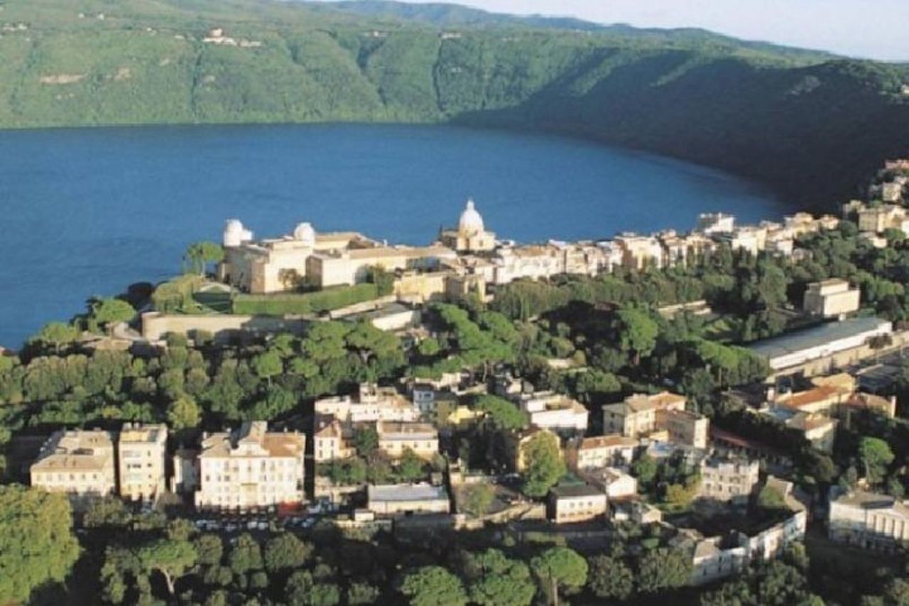 Villa D'Este e degustazione di vini a Castel Gandolfo Tour privato con autista — 4