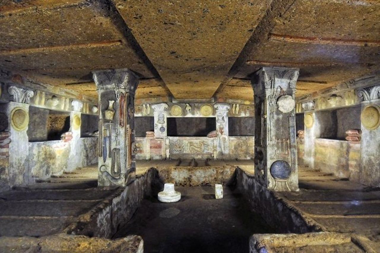 Escursione privata dal porto di Civitavecchia alla campagna etrusca — 4