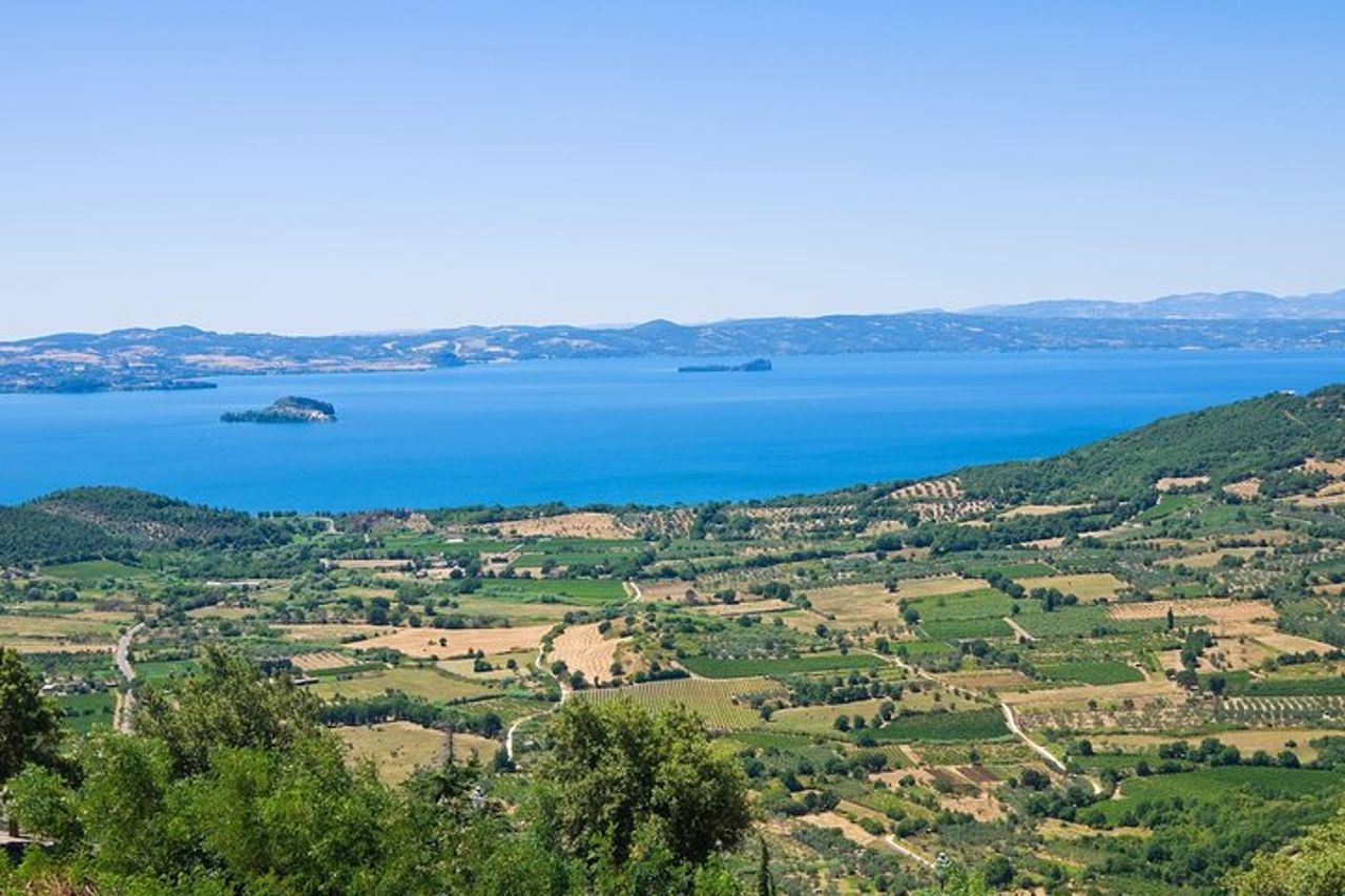 La Città Morente "Civita Bagnoregio" con degustazione di vini dal Porto