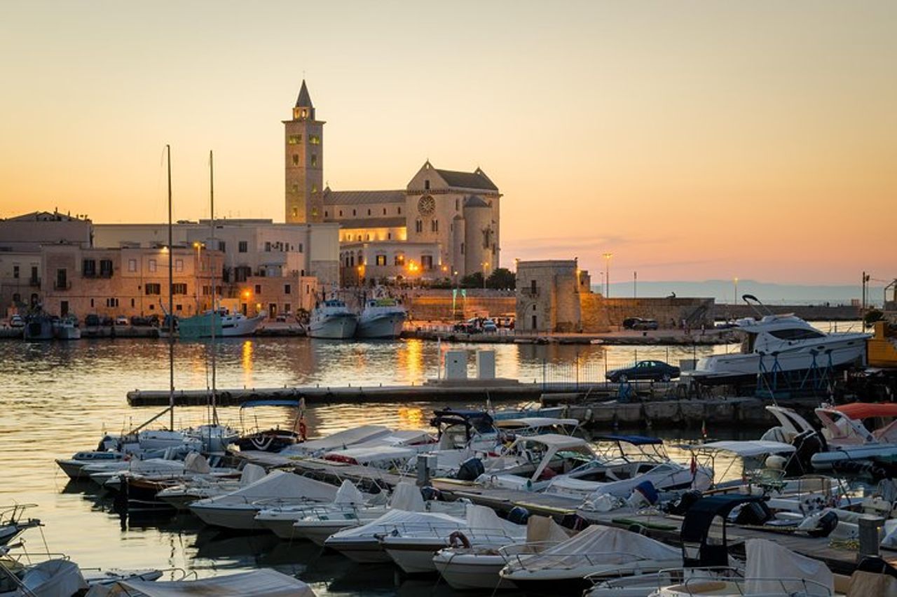 Puglia - Tour guidato privato della Città di Trani — 2