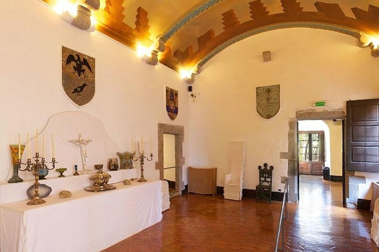 Museo privato di Dalí e tour del castello di Gala + pranzo locale autentico — 6