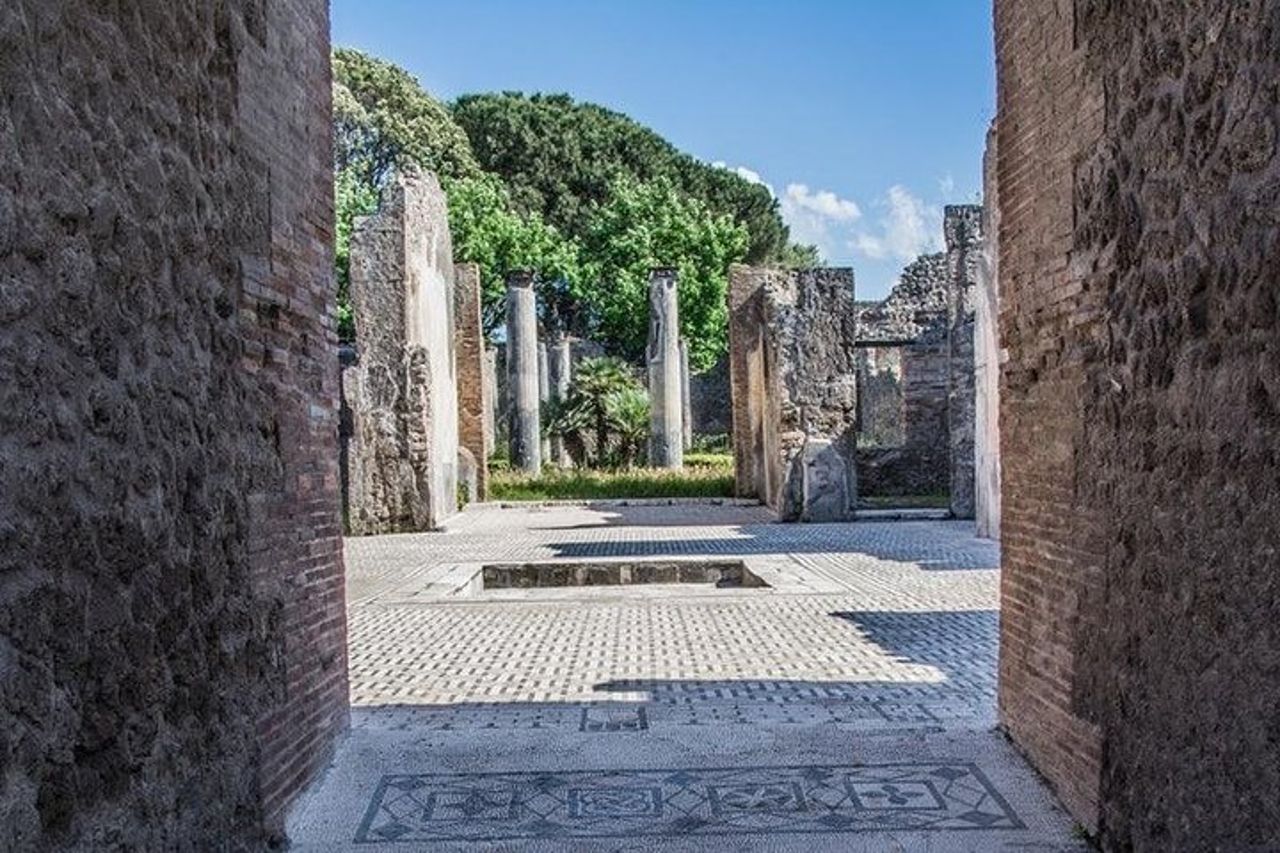 Little Group Vulcanici e Archeologici con guida privata e... Pranzo Napoletano — 5