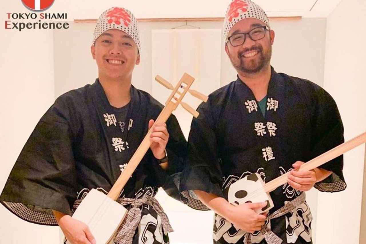 Facile per tutti! Ora puoi giocare a mini shamisen fatti a mano e sfoggiare a tutti! Strumenti musicali, dolci e musica dal vivo — 8