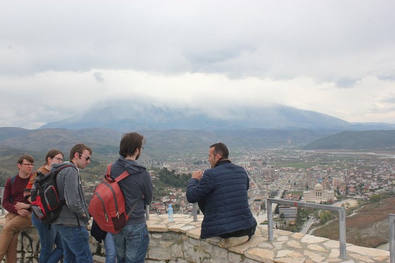 Da Tirana a Berat: tour della città e lezione di cucina al Mama Nina — 9
