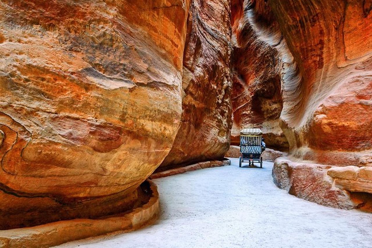 Escursione a Petra, Mar Morto e Wadi Rum Porto di Aqaba — 4