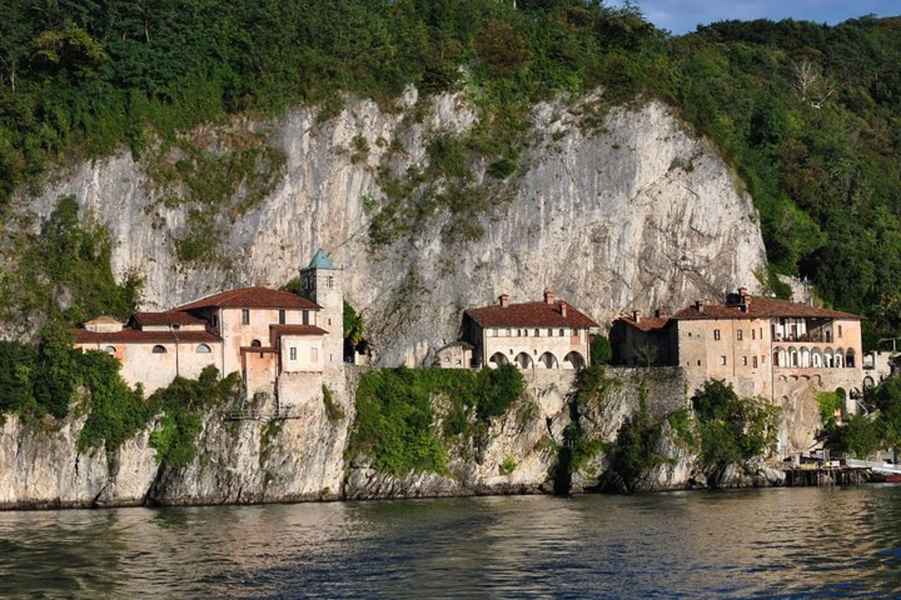 Crociera privata sul Lago Maggiore, Isola Bella e aperitivo a bordo — 4