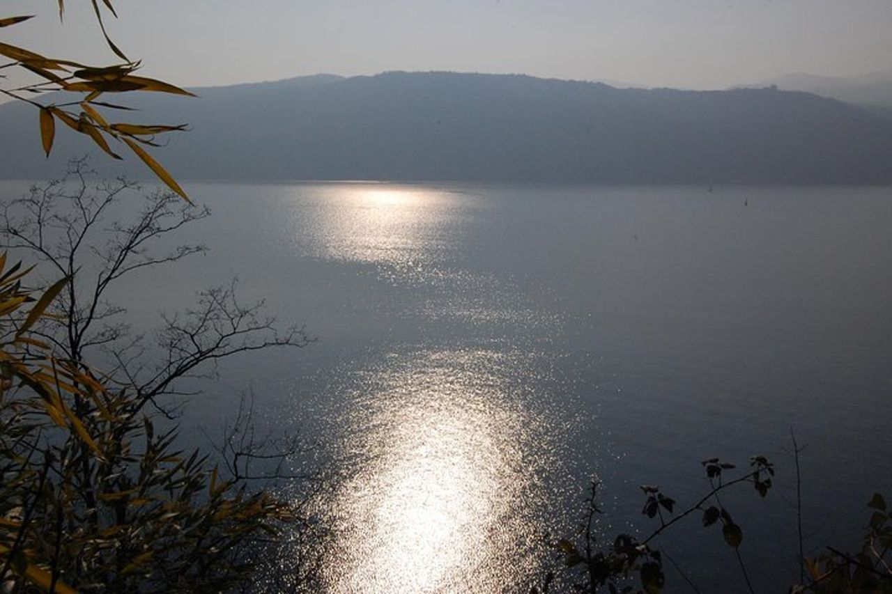 Crociera privata sul Lago Maggiore, Isola Bella e aperitivo a bordo — 6