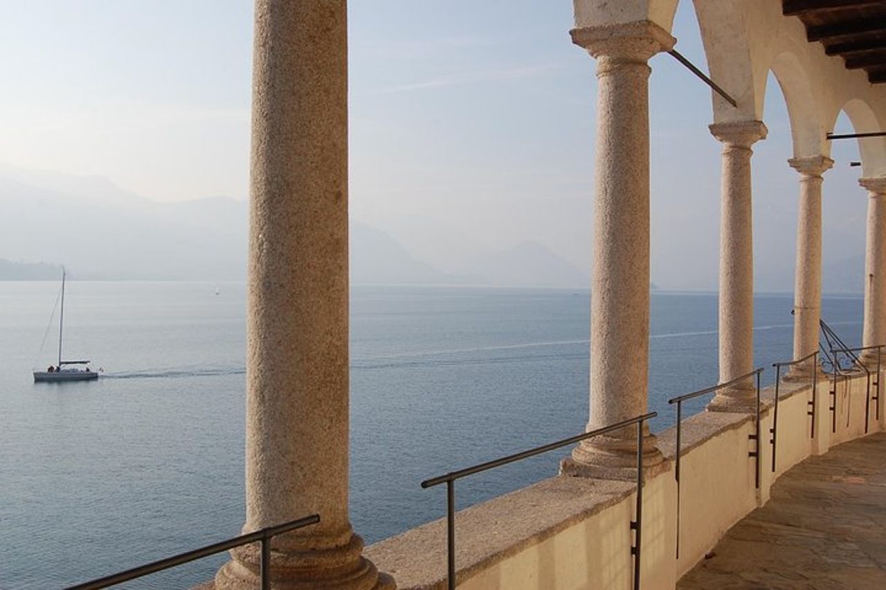 Crociera privata sul Lago Maggiore, Isola Bella e aperitivo a bordo — 7