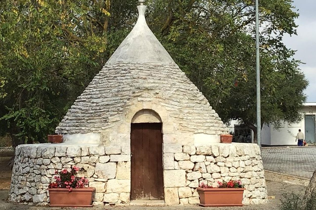 Alberobello with a local tour guide! — 5