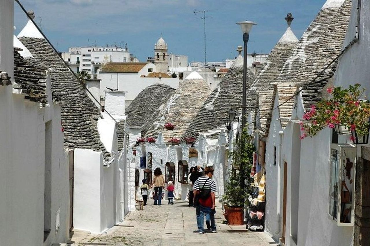 Alberobello with a local tour guide! — 3
