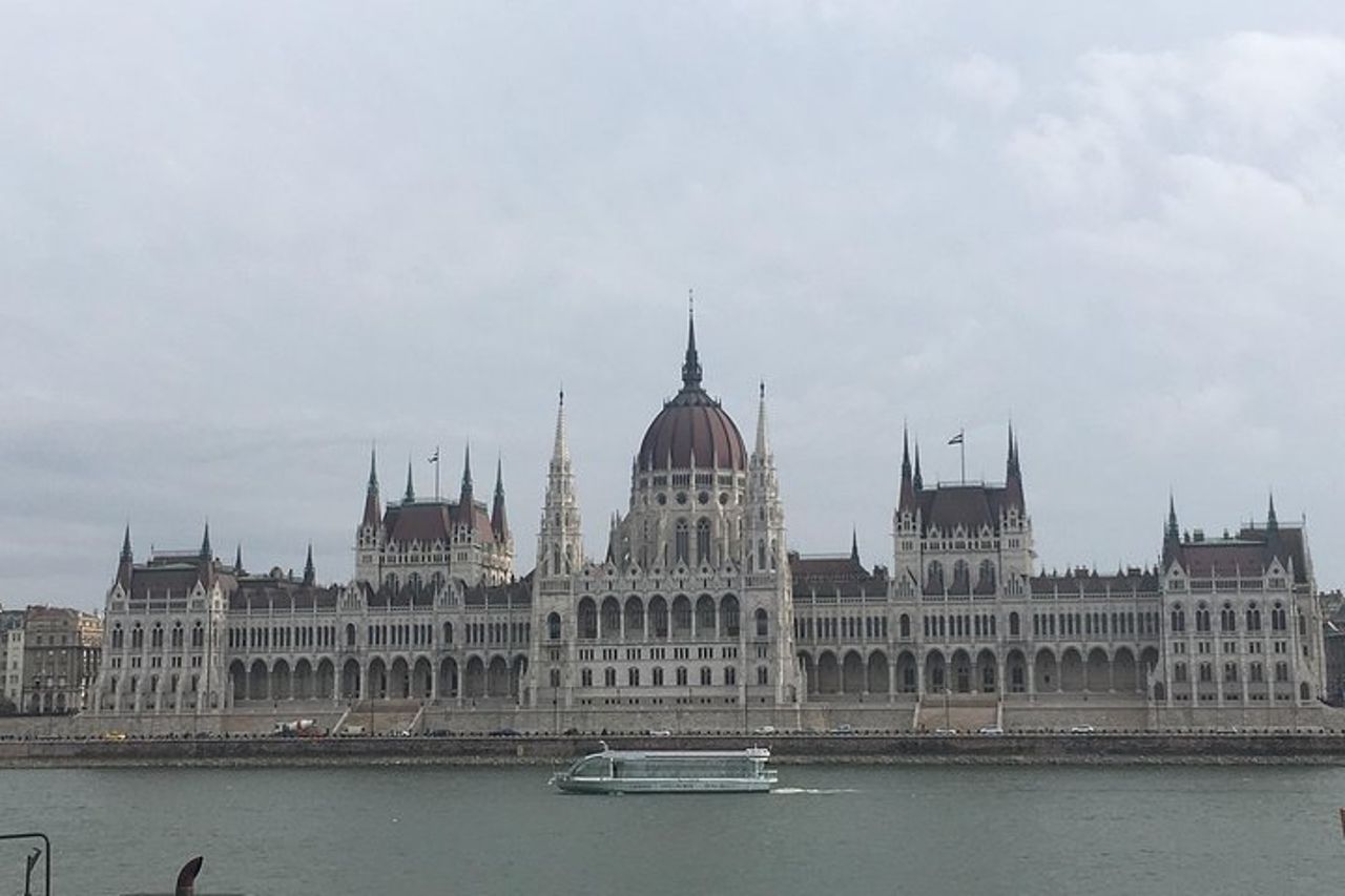 Tour privato nei dintorni di Budapest — 9