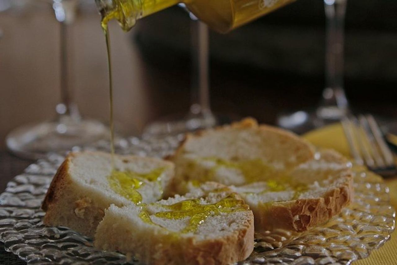 Degustazione di Vino, Olio e Aceto a San Gimignano — 6