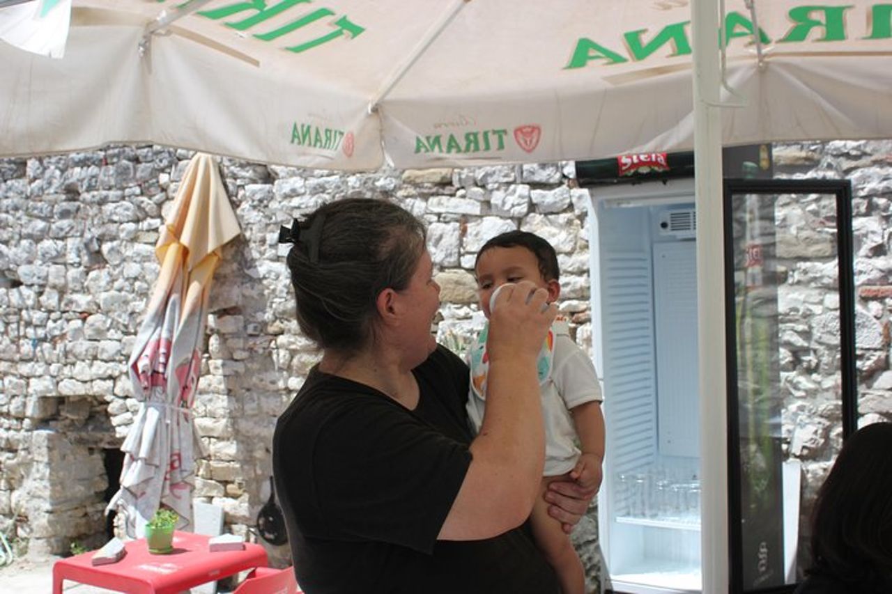 Da Tirana a Berat: tour della città e lezione di cucina al Mama Nina — 4