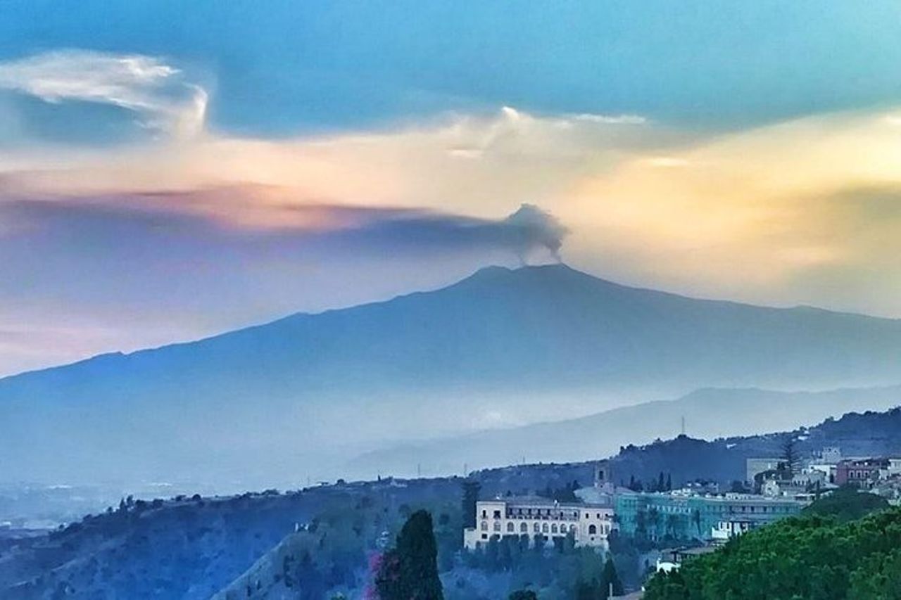 Sicilia ... A Love of a Lifetime — 7