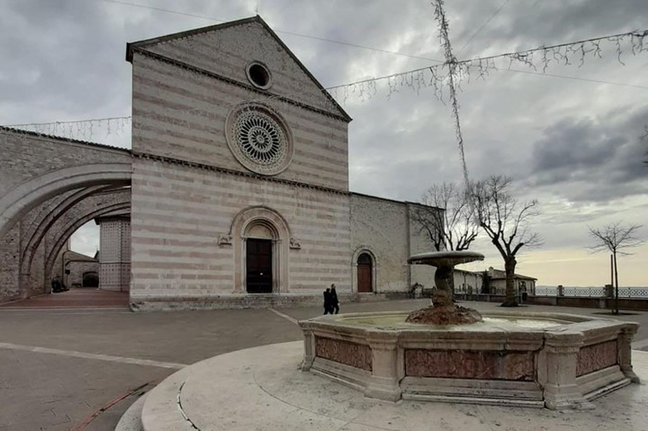 Tour di un'intera giornata ad Assisi e Perugia da Assisi — 5