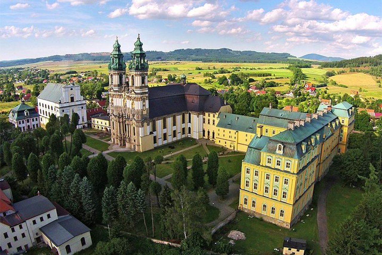 La perla del barocco europeo - ex abbazia cistercense nel tour di Krzeszow — 4