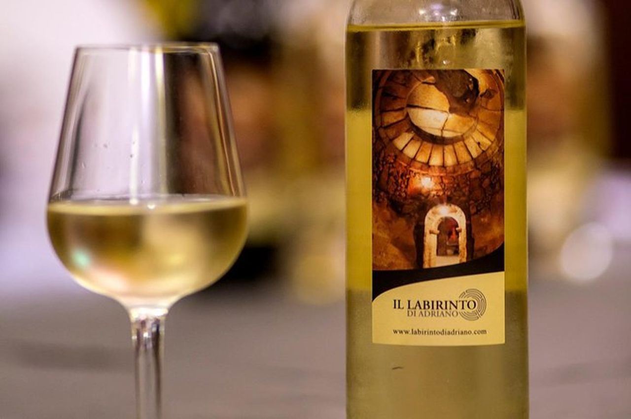 Aperitivo nelle famose grotte sotterranee di Orvieto — 2