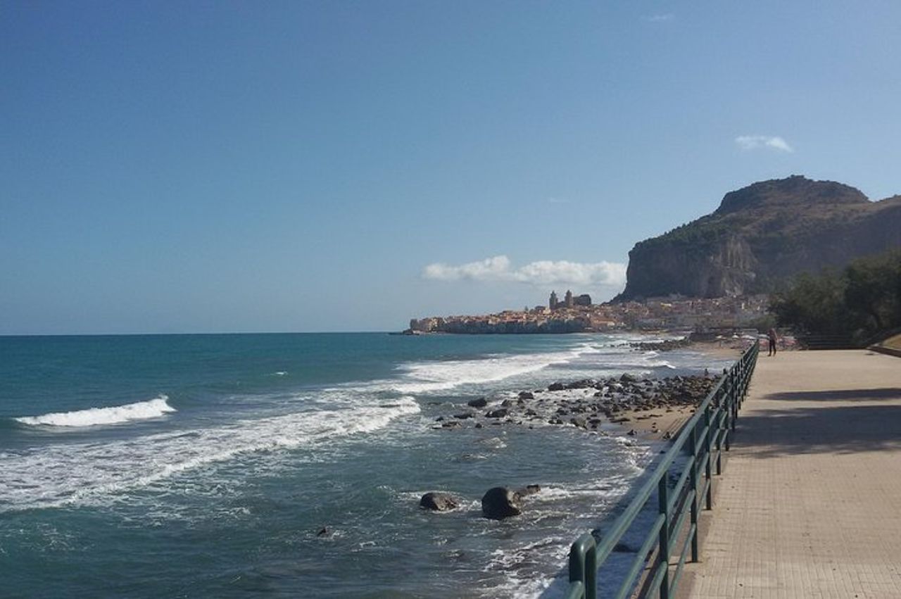 Tour Privato alla Valle dei Templi, Agrigento e Scala dei Turchi — 5