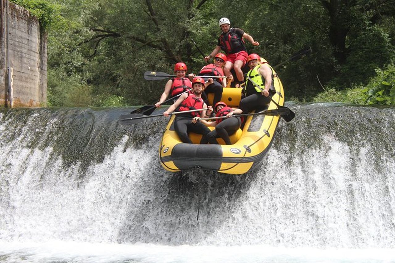 Esperienza di Rafting nei Fiumi Nera o Corno in Umbria vicino Spoleto — 8