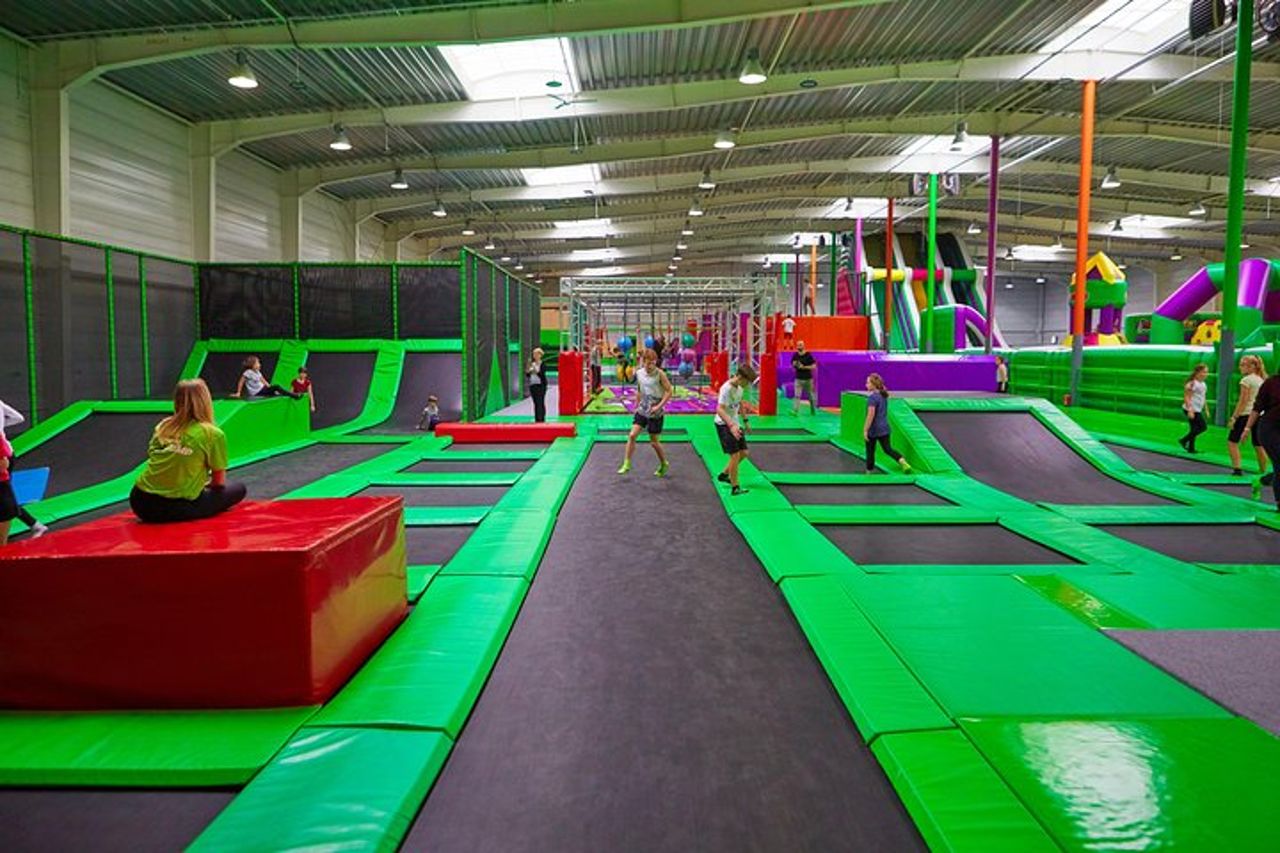 GOjump MEGAPARK Kraków-Sikorki - 1 ora di biglietto per il parco del trampolino — 9