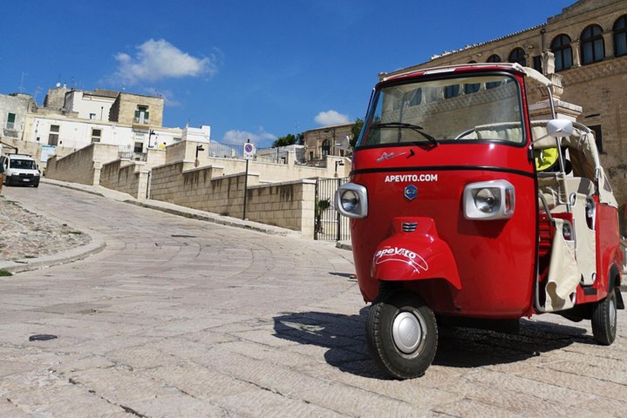 Ape Tour Matera - Tour panoramico in ape calessino — 4