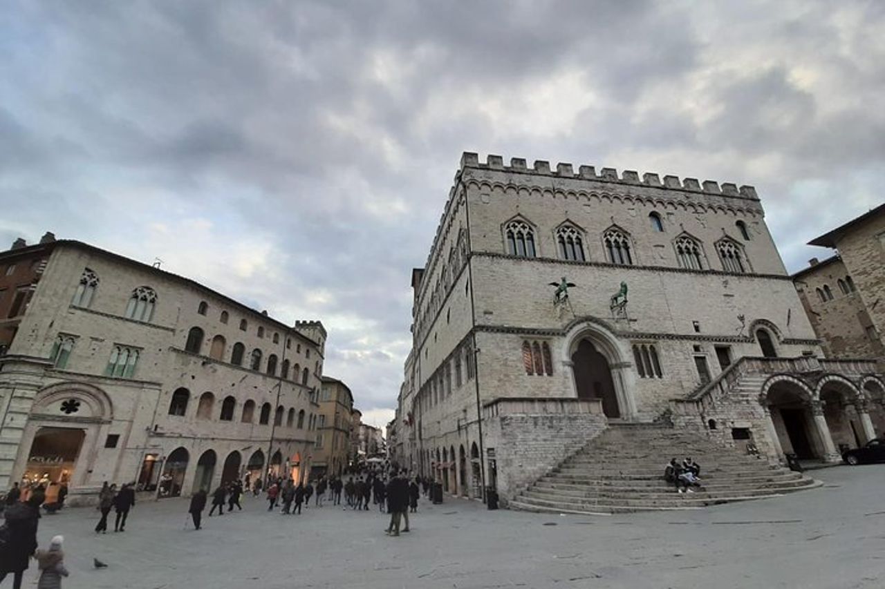 Tour privato a piedi di Perugia con Guida ufficiale — 5