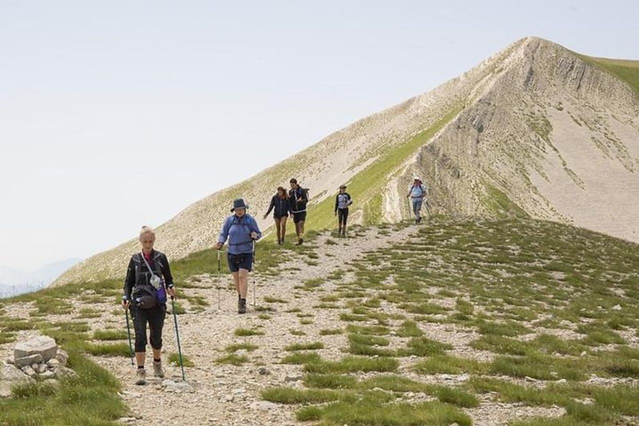 Trekking d'Autore: la Valle Glaciale del Lago di Pilato - Tour Privato — 4