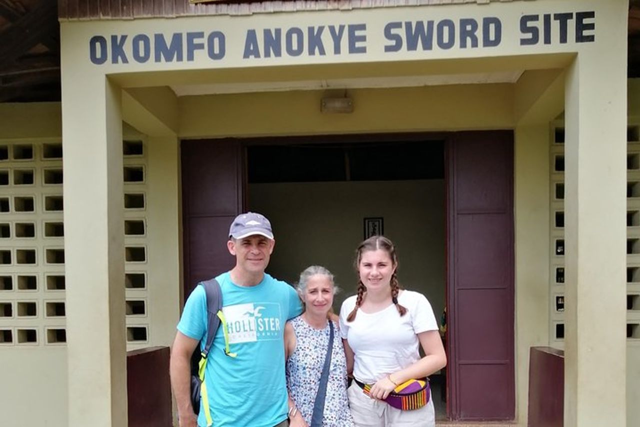 Scopri kumasi Tours — 2