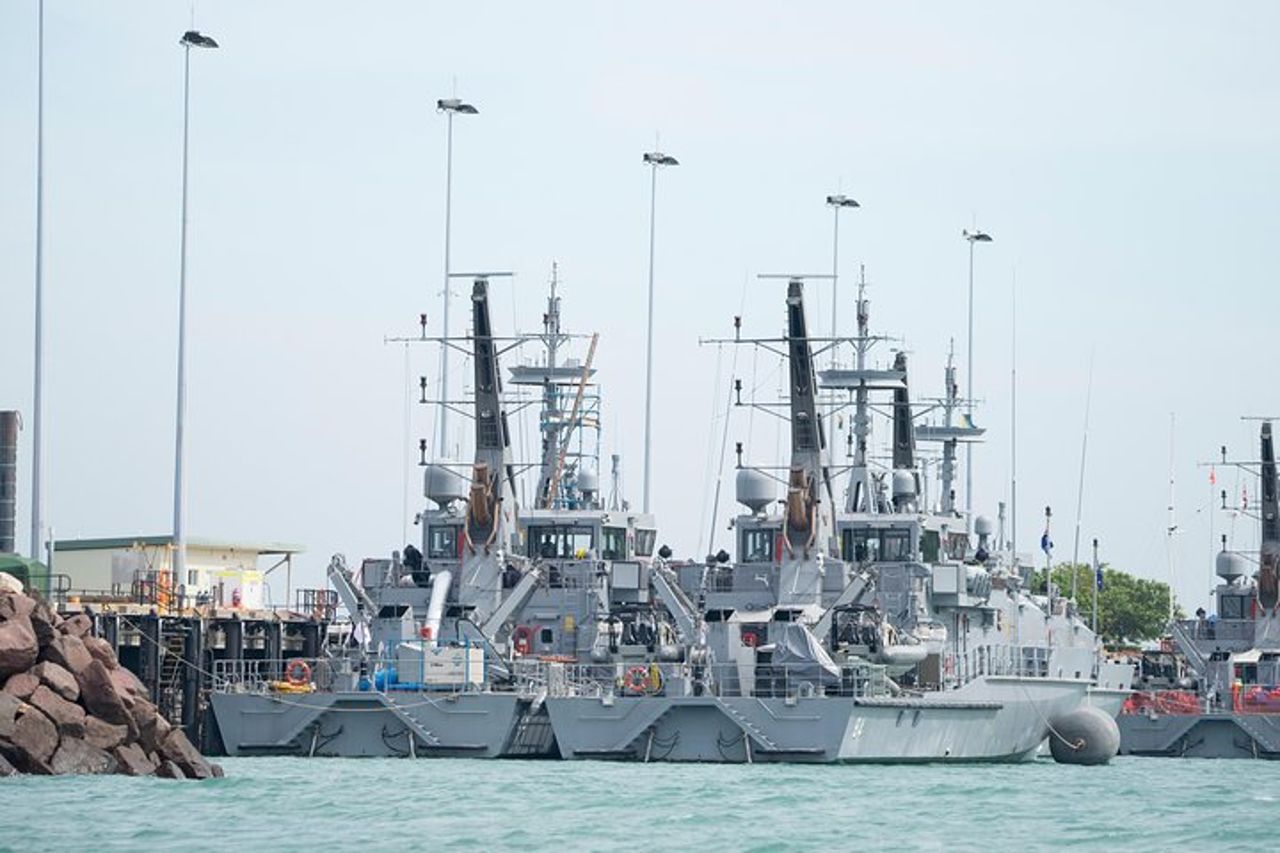 Darwin Harbour Bombing of Darwin Cruise — 4