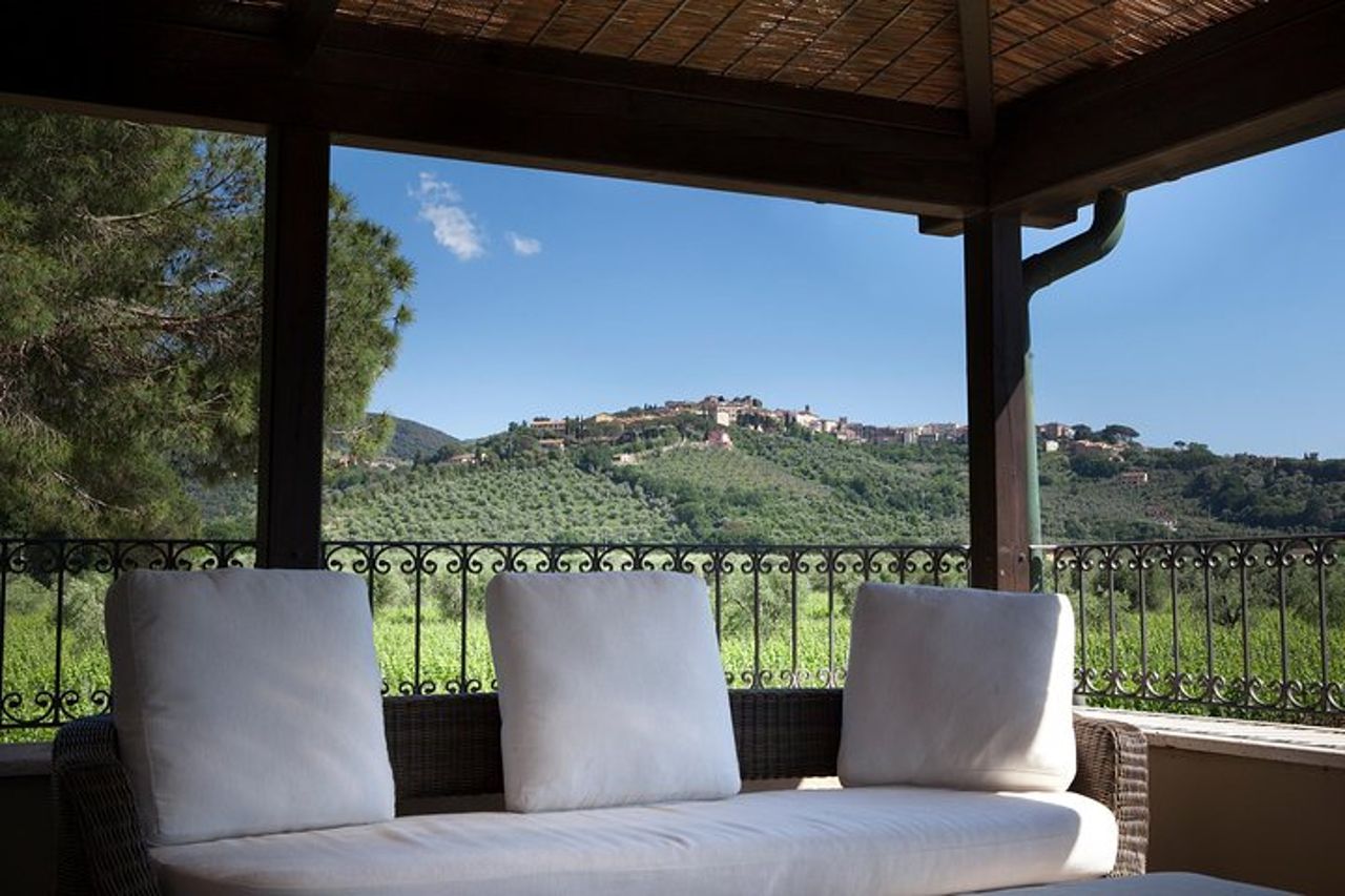 Da Firenze PRIVATO: Bolgheri Wine Tour, degustazione tra le colline costiere toscane — 3