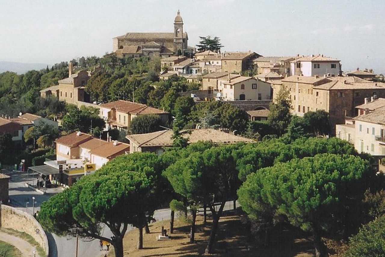 Escursione a Montalcino e Pienza in Toscana Wine & Cheese Shore dal porto di Civitavecchia — 3