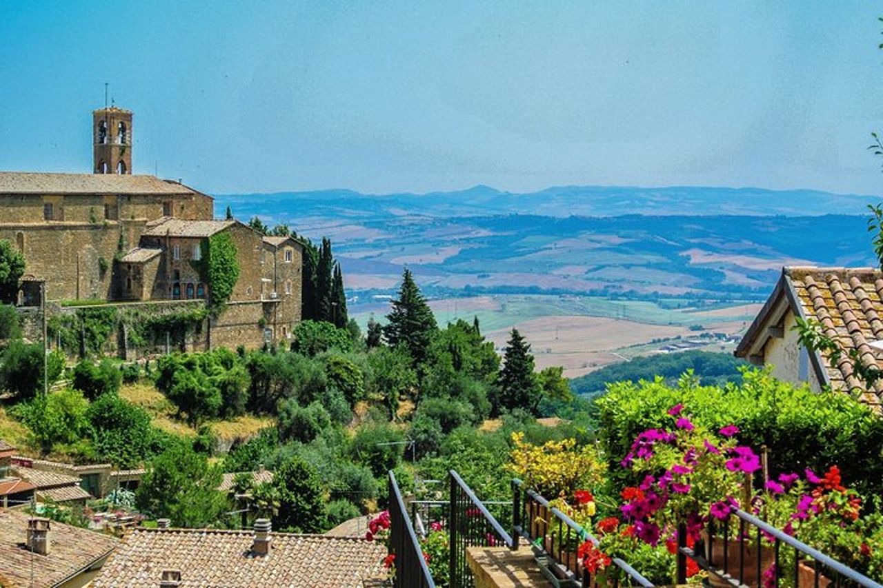 Escursione a Montalcino e Pienza in Toscana Wine & Cheese Shore dal porto di Civitavecchia — 2