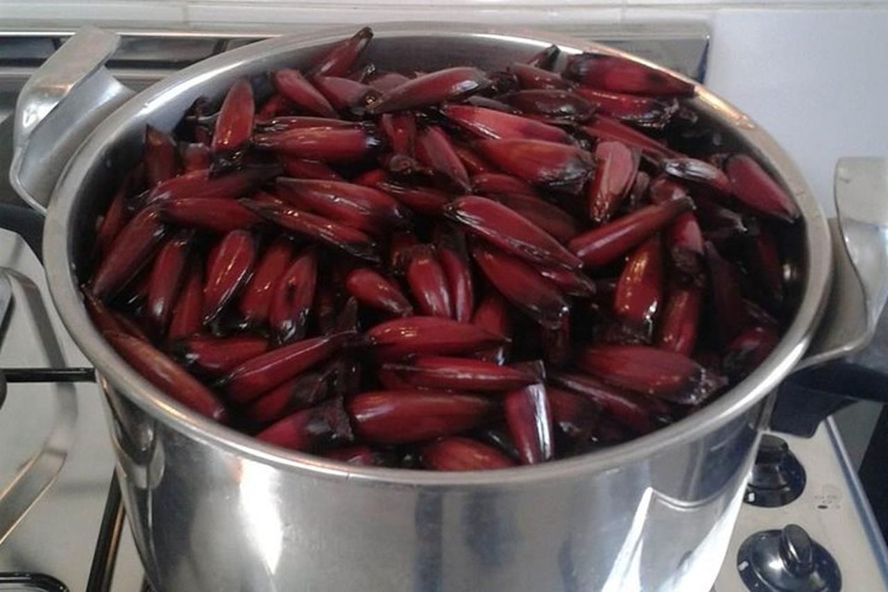 Degustazione di liquori, sottaceti e marmellate fatte in casa — 7